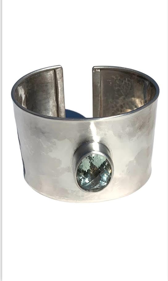  custom made jewelry- leslie herbert jewelry