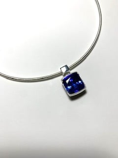  custom made jewelry- leslie herbert jewelry